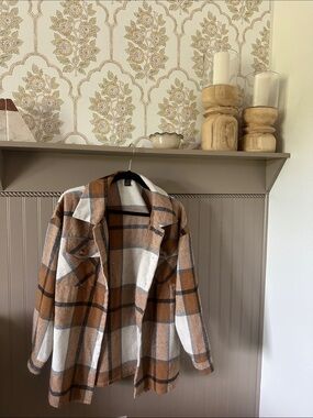 Brown & Cream Plaid Button-Down Shirt Jacket